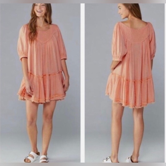 Free People Mystery Land Peach Smocked Neck Tiered Boho Tunic Dress Size M - Picture 1 of 8